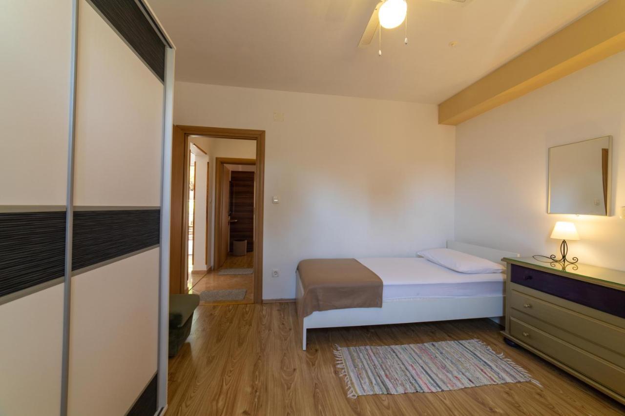 House Anka Villa Milna  Bagian luar foto
