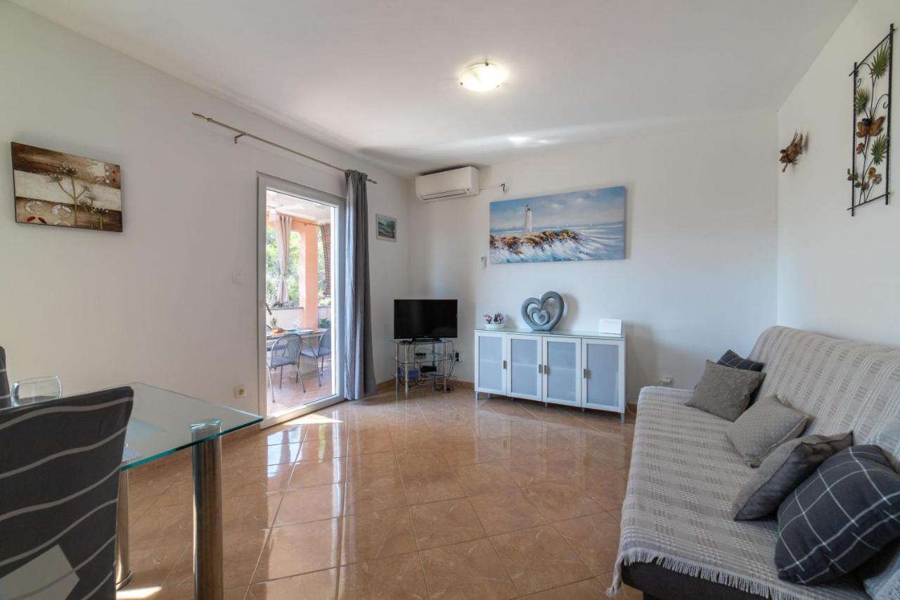 House Anka Villa Milna  Bagian luar foto