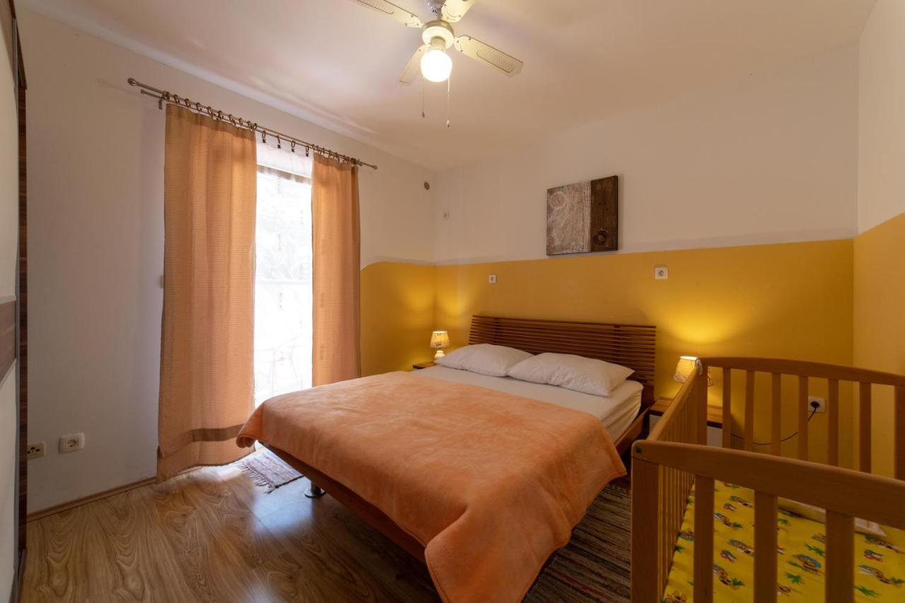 House Anka Villa Milna  Bagian luar foto