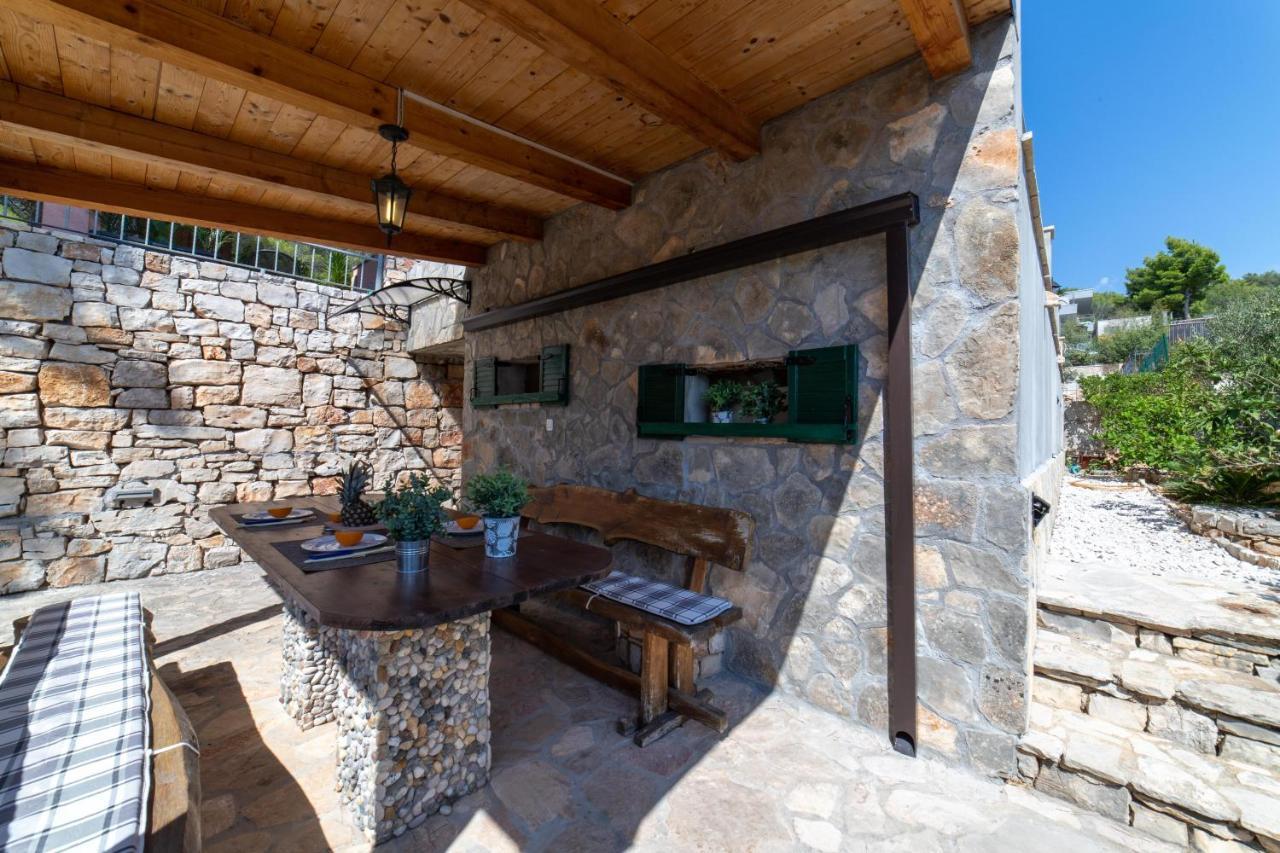 House Anka Villa Milna  Bagian luar foto