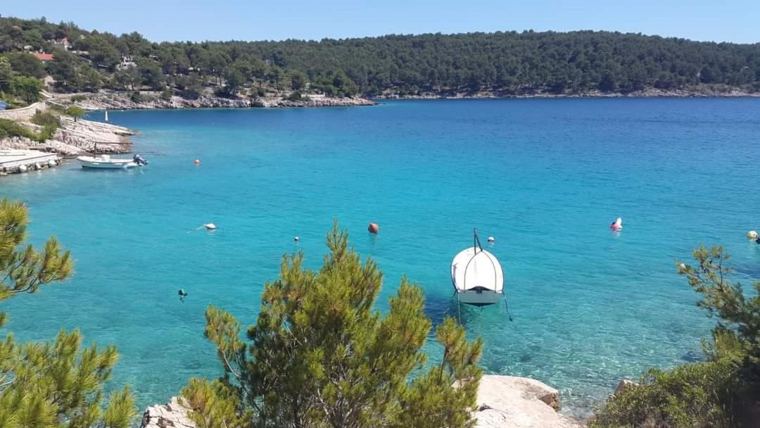 House Anka Villa Milna  Bagian luar foto