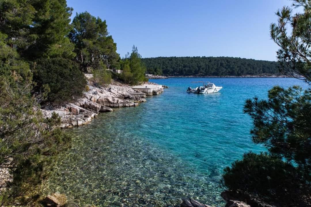 House Anka Villa Milna  Bagian luar foto